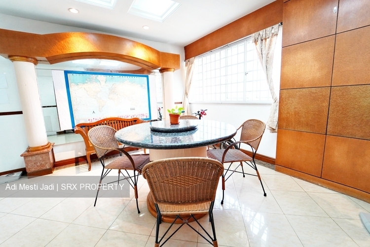 Blk 324 Jurong East Street 31 (Jurong East), HDB 5 Rooms #211354201